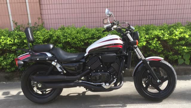 骏联车行 1994年本田马格纳750