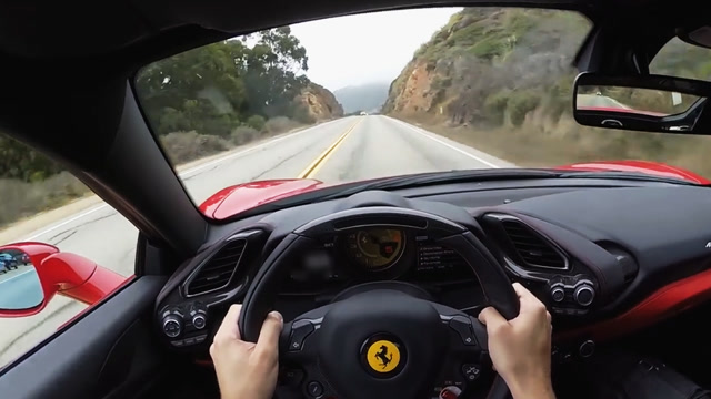 第一视角带你开上法拉利,过一把飙车瘾!