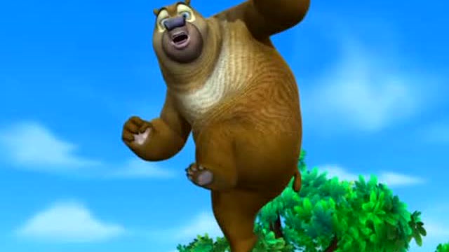 熊出没:足球高手熊二!熊二在森林中展现球技