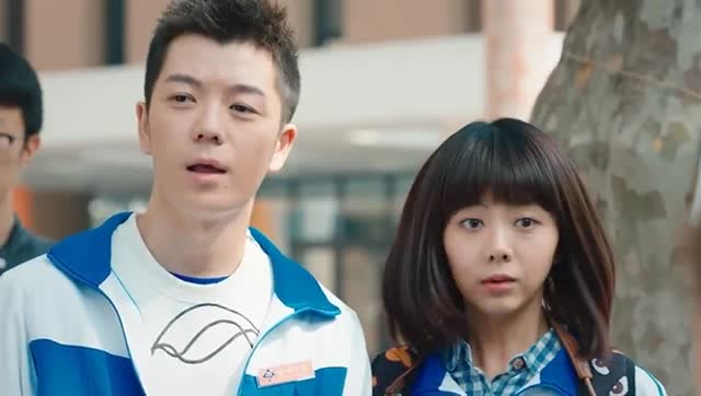 《最好的我们》耿耿和路星河被误会是情侣,耿耿要解释