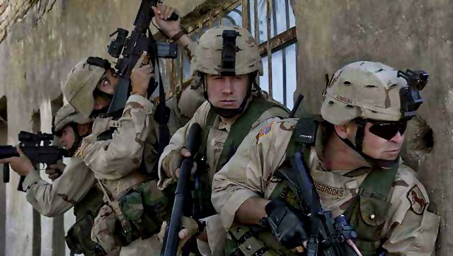 《前进巴格达》是一部精彩耀眼的美国战争电影,各种武器高效对决!