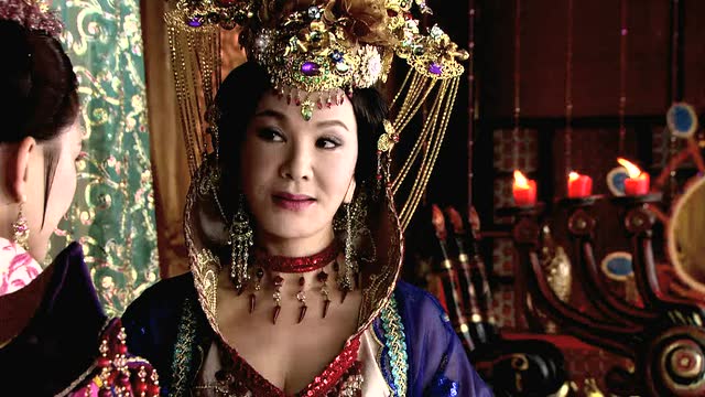 薛平贵与王宝钏:丽娜很是喜欢凌霄,所以精心为他准备一些高点送去