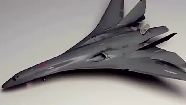 我国最新型轰炸机歼28效果图曝光,霸气!美俄直呼不可能