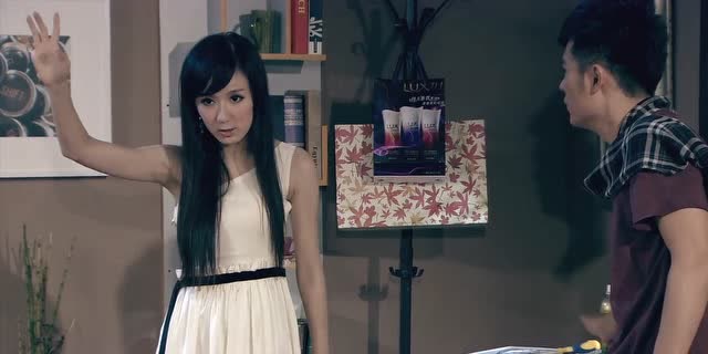 爱情公寓3:胡一菲喝醉了,竟然准备变成航天飞机起飞!