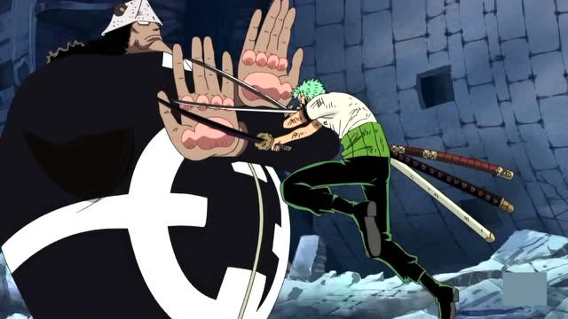 海贼王:面对大熊的空气炮攻击,大战之后的索隆应对的十分吃力