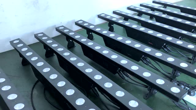 100台黄金led矩阵灯