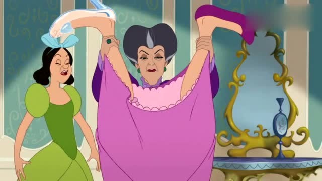 灰姑娘3:仙度瑞拉的姐姐伸出大脚竟直接穿上了水晶鞋?剧情变了?