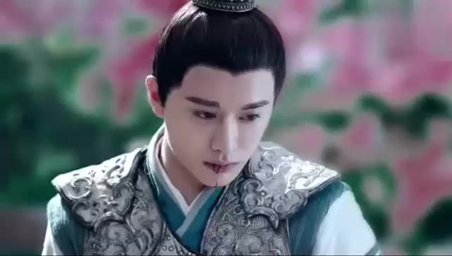 玄门大师:昆仑发现云奇的修为一直比自己高,以前都是让着自己