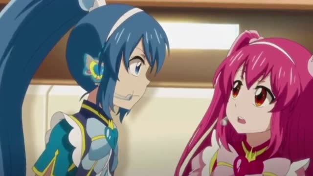 巴啦啦小魔仙:美琪晕船,差点吐出来,被美雪嘲笑