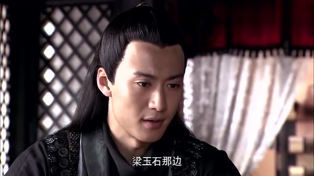 错点鸳鸯:梁玉石为无痕舞剑一曲,无痕却调侃梁玉石