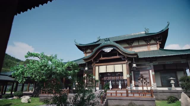 小七怎么会在国公府马车上留下记号呢