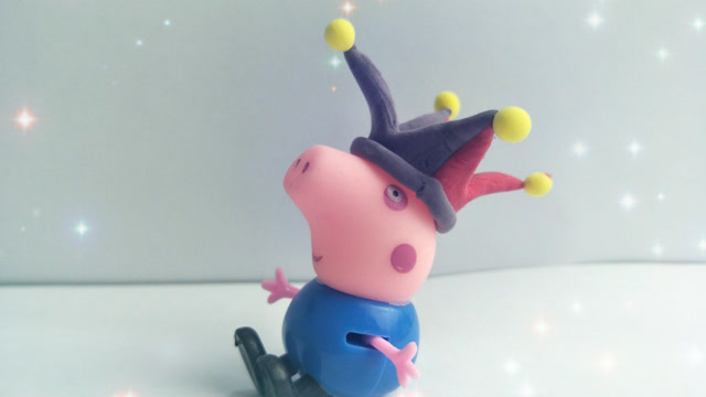 乔治想要一个小丑帽,佩奇决定用好玩的粘土给乔治做一个小丑帽