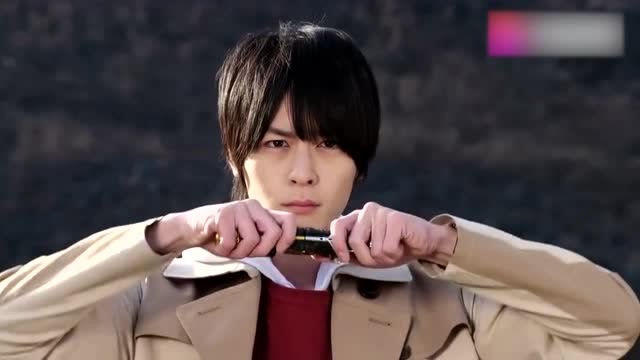 假面骑士build:美空想说服grease,战兔双兔形态变身