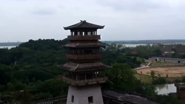 航拍中国:三国古战场赤壁,著名七大战役中唯一尚存原貌的古战场