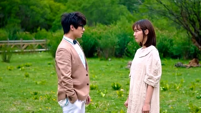 从你的全世界路过:杨洋向白百何求婚成功,为爱而流泪!感动