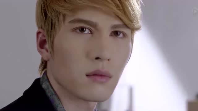 林萧给宫洺送衣服时意外发现他,林萧还失落的离开了