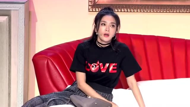 喜剧总动员:卜钰假装打电话,却被秦岚简单识破,结局超尴尬