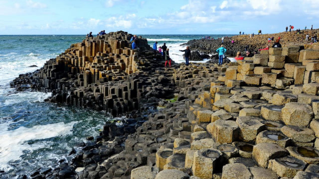 惊叹!堪称"世界上最牛的海滩"的巨人之路,究竟经历了什么?