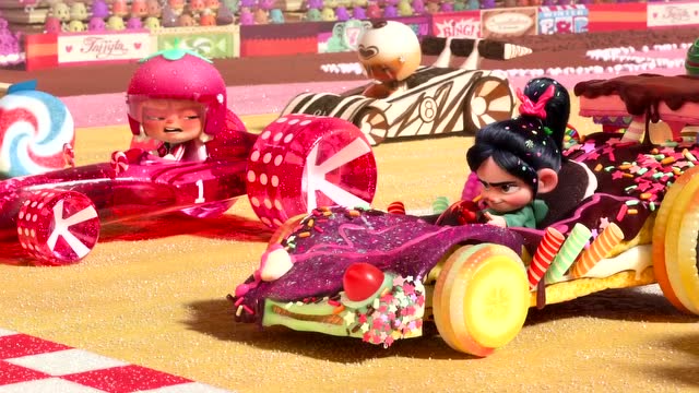 无敌破坏王2:大家一进游戏厅就会去玩甜蜜冲刺,然后选云妮