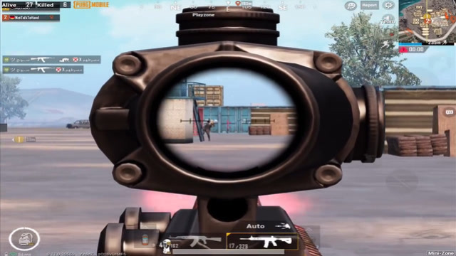 绝地求生:刚好起身就发现前方有两个人,瞬间开枪拿下双杀!