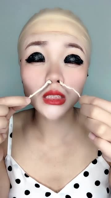 妈妈这里有人在鼻子里塞纸好恶心