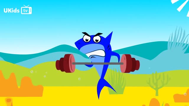 勇敢健壮的鲨鱼爸爸追击敌人 要回书包