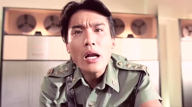 杀手雄发愤图强苦练转弯,上厕所也练个不停,最后竟真的练成了!