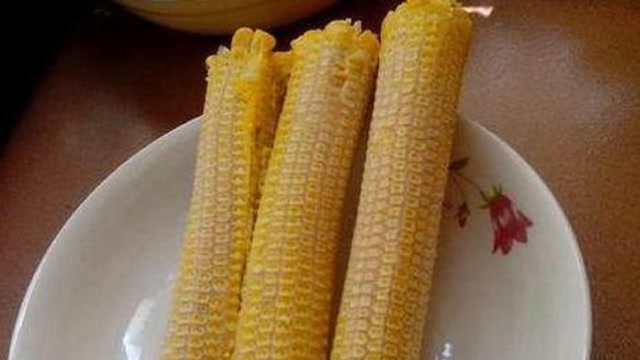吃完玉米的玉米棒,"一丁点"都不能浪费!特别值钱,早知早有利