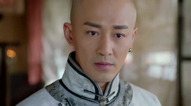 东哥多年未见皇太极,见面就让他叫自己姐姐,皇太极语气太宠溺了