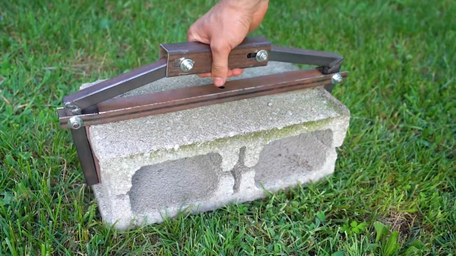 牛人自制砖夹子,不用油不用电,30元就能制作一把