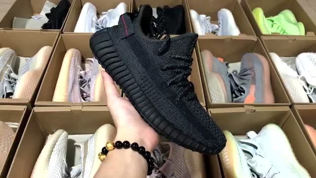 yeezy開箱:椰子350v2黑滿天星實拍