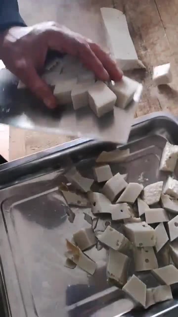 谁能告诉我这驴血怎么是白色的你知道吗