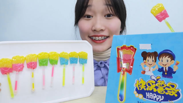 牙妹测评趣味"快乐薯条荧光棒棒糖",迷你炫彩亮闪闪,一吮清甜
