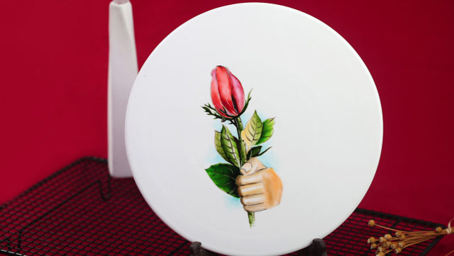 手握玫瑰——周毅果酱画绘画视频教程