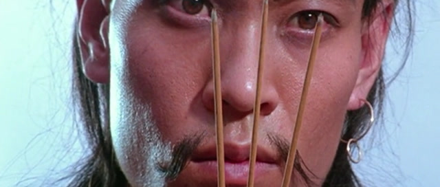 鬼打鬼张大胆被衙差追捕徐真人拿出草人用茅山法术控制衙差