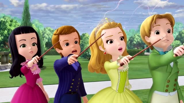 小公主苏菲亚苏菲亚和好朋友联手用魔法把坏男孩飘起来