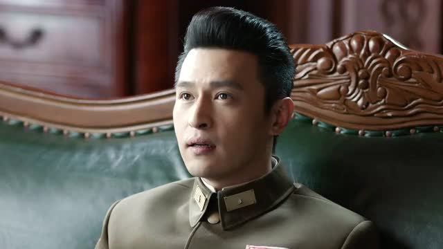 贵军门太霸气了,跟小资说:这是我给你一个向我道歉的机会
