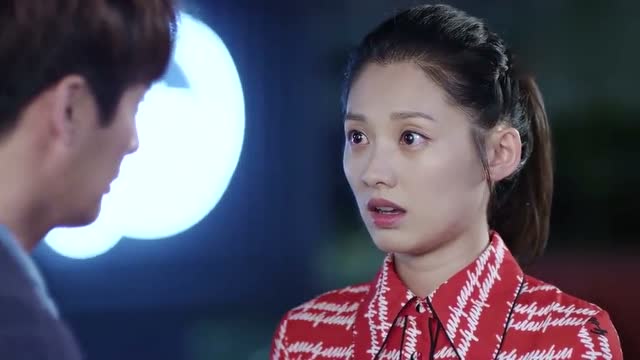 梅花儿香小念甜蜜抱住马超,这两人是不是有什么啊