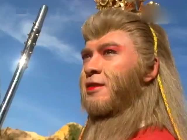 天地争霸美猴王通臂猿猴被孙悟空打败还被弥勒佛收进阴阳两极葫芦中