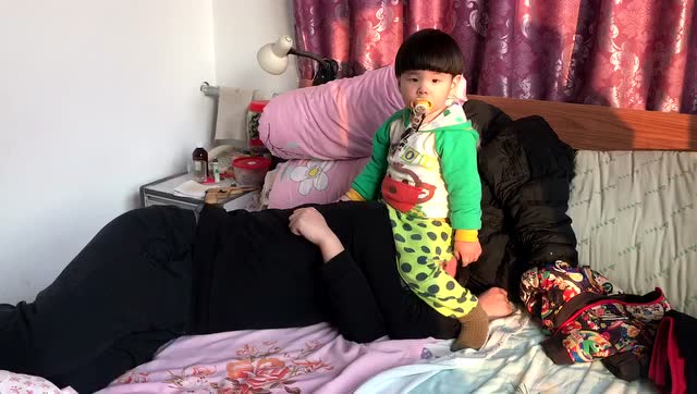 小外甥和舅舅的一天