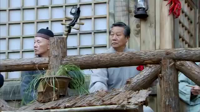 把闯山的人绑了起来,没想到是自己人,这就尴尬了!