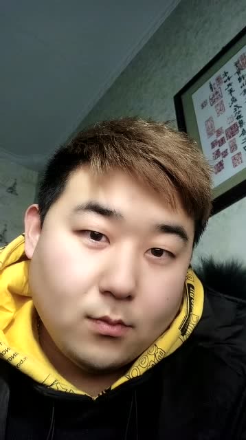 这是一样温柔的照片!搞笑辣条哥邢台辣条哥