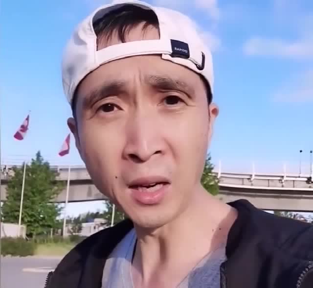 条子哥说规矩不能随便破坏,这有点欺负人啊,总是一个人!