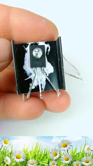 20秒制作简单的火焰电弧发生器