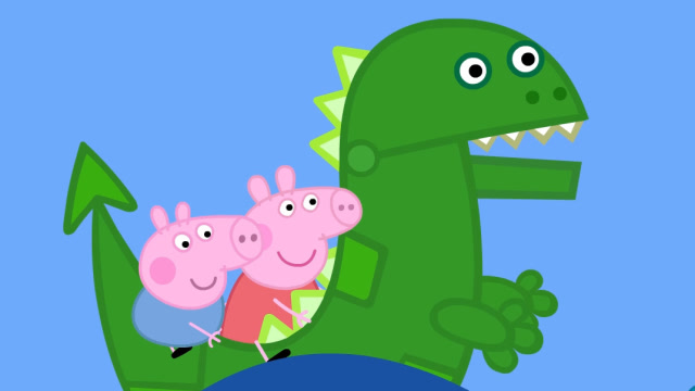 小猪佩奇用望远镜看大海,乔治发现小青蛙,恐龙先生变成机器恐龙救援