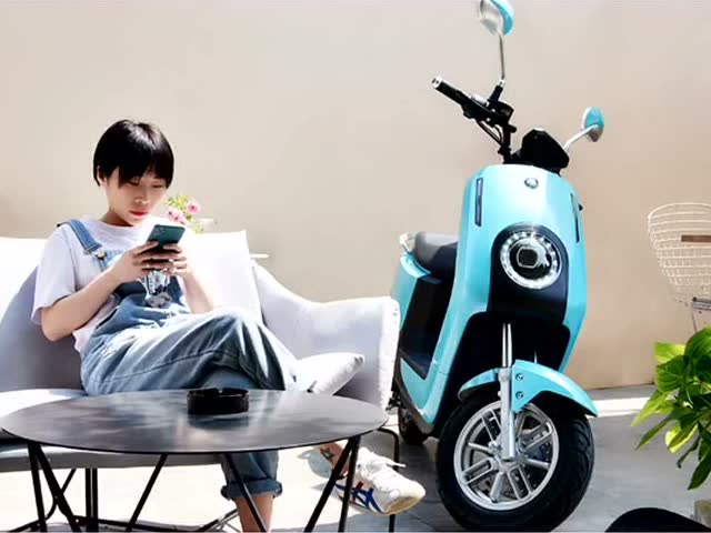 爱玛n200,车型小巧,颜值爆表,时尚出行,自在由心