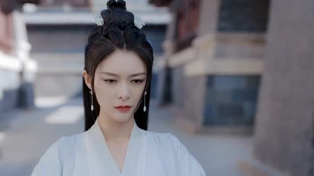 且听凤鸣:左青鸾小时候经历过着这些?难怪为了变强不择手段!