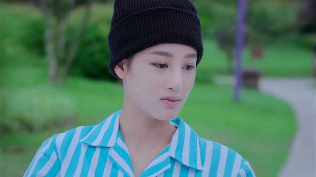 旋风少女:婷宜从痛苦中走出来,当众向百草道歉,两人从敌人变成闺蜜!