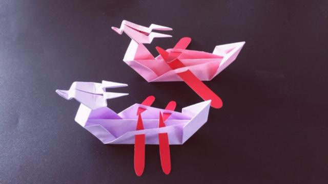 端午节创意折纸,简单几步折个漂亮的龙舟,带去学校同学都羡慕