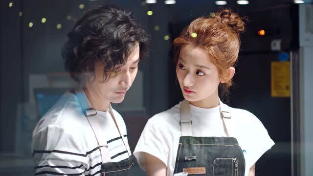 好想和你在一起纪秋和邵醉真心相爱邵醉手把手和纪秋做蛋糕纪秋乐啦